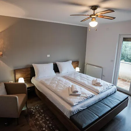 Apartment Olive Garden Plovanija
