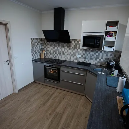 Olive Garden Apartment Plovanija