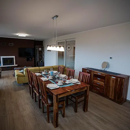 Olive Garden Apartment Plovanija
